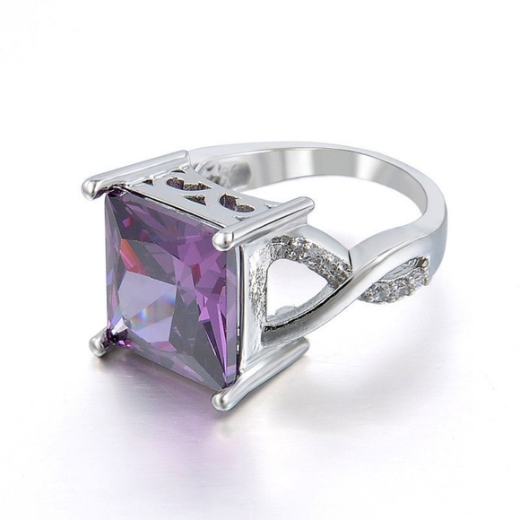 New Women's Silver  Purple Topaz Gemstone Ring - Picture 2 of 8